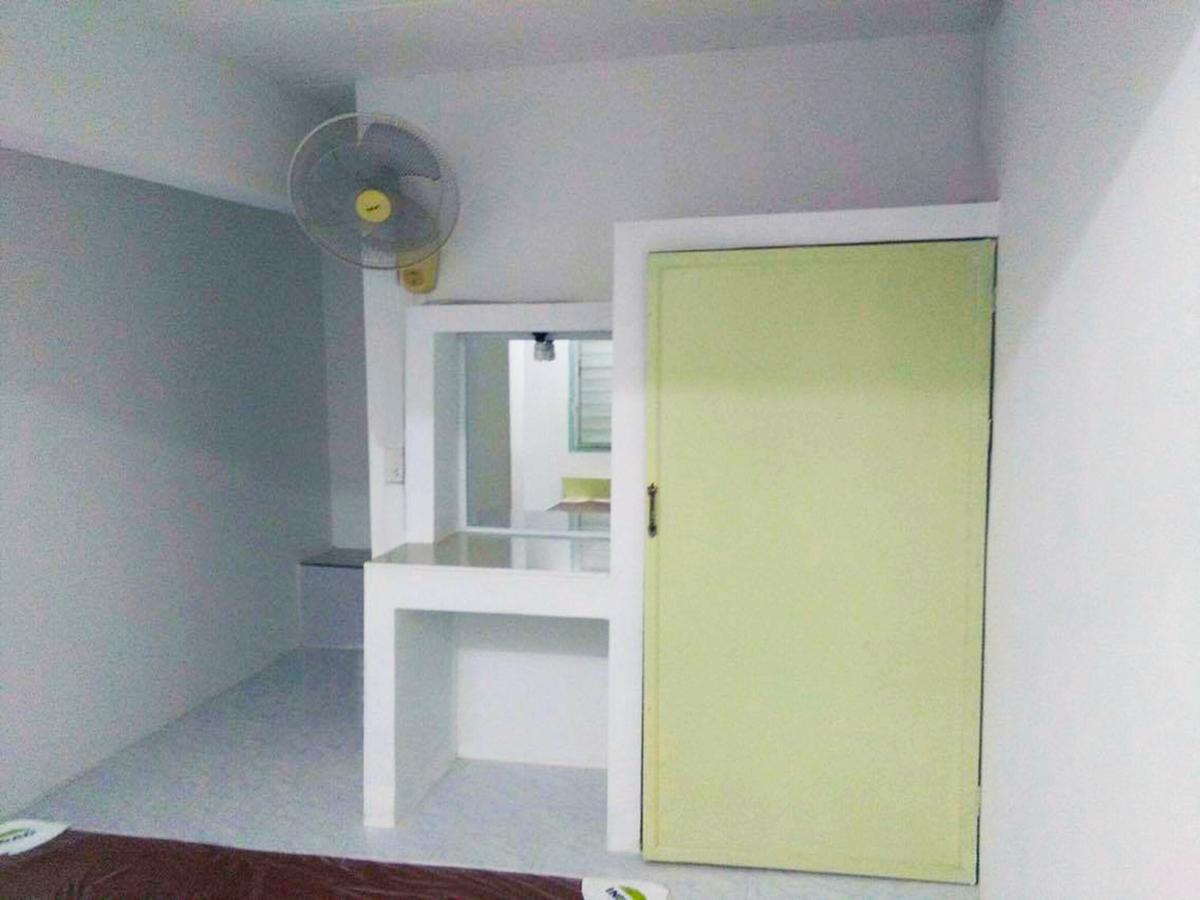 Aparthotel De Nymph Nakhon Sawan Esterno foto